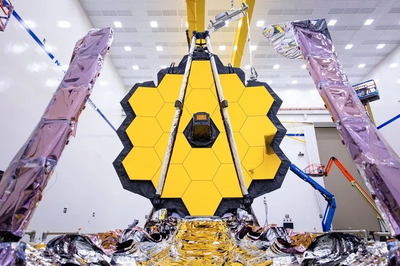 詹姆斯·韋伯太空望遠鏡（JWST）。|圖源：NASA