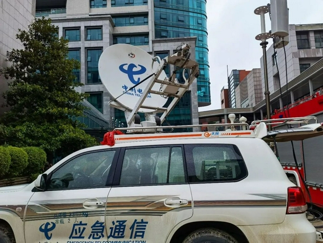 天通衛星系統車載天線